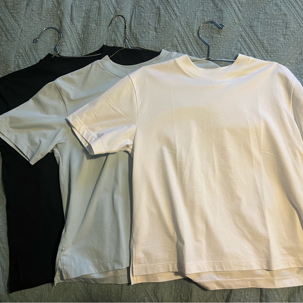 Women’s Airism Tees Bundle